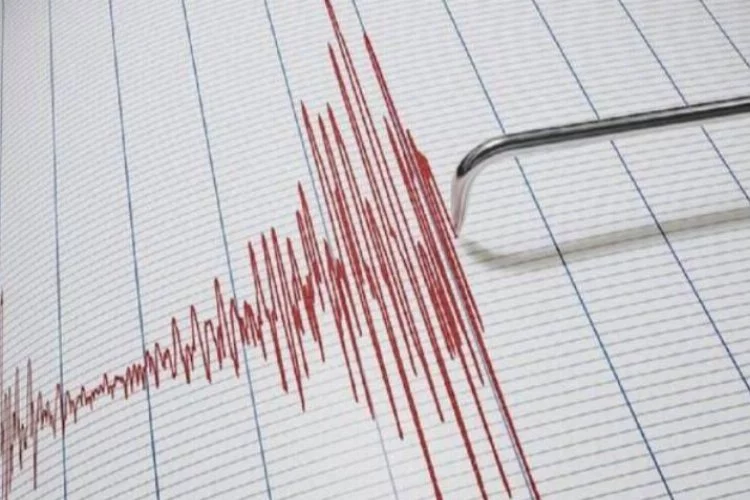 Çanakkale açıklarında 5 büyüklüğünde deprem