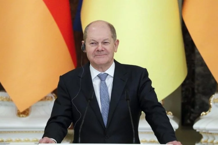 Almanya Başbakanı Scholz: Ukrayna'yı desteklemeye devam edeceğiz