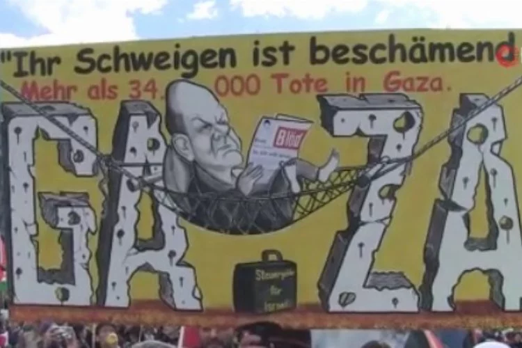 Almanya'da İsrail protestosu: "Silah sevkiyatını durdurun"