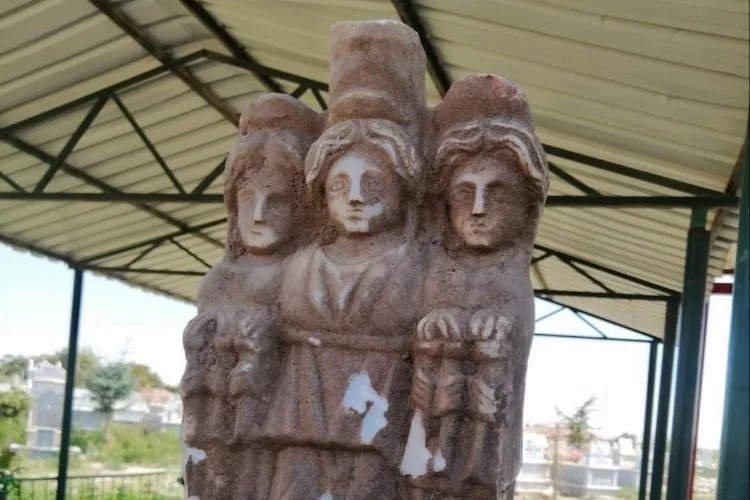Afyonkarahisar'da Roma dönemine ait 'Üç Güzeller' heykeli bulundu
