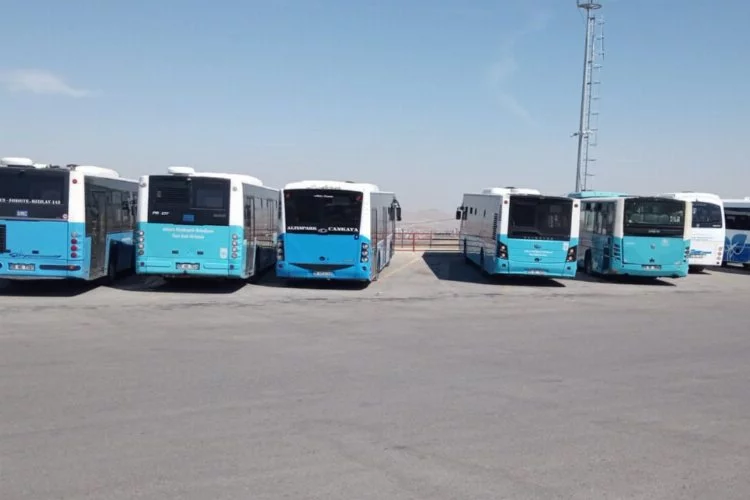 Ankara'da ücretsiz toplu taşıma krizi: 9 otobüs parka çekildi