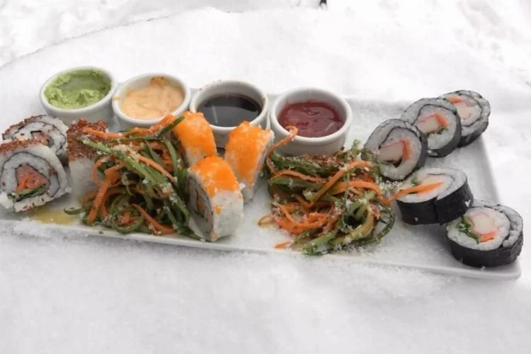 Uludağ'da eksi 10 derecede sushi keyfi