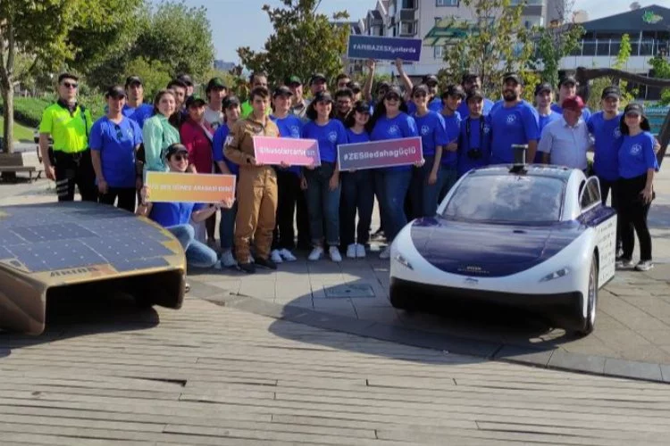 Üniversiteli öğrencilerin yaptığı elektrikli araç Bursa'dan tura başladı