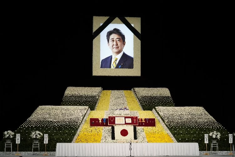 Şinzo Abe için resmi tören düzenlendi
