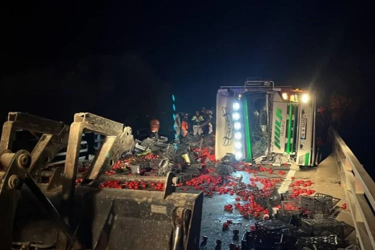 Bursa'da korkunç kaza: Ölü ve yaralılar var