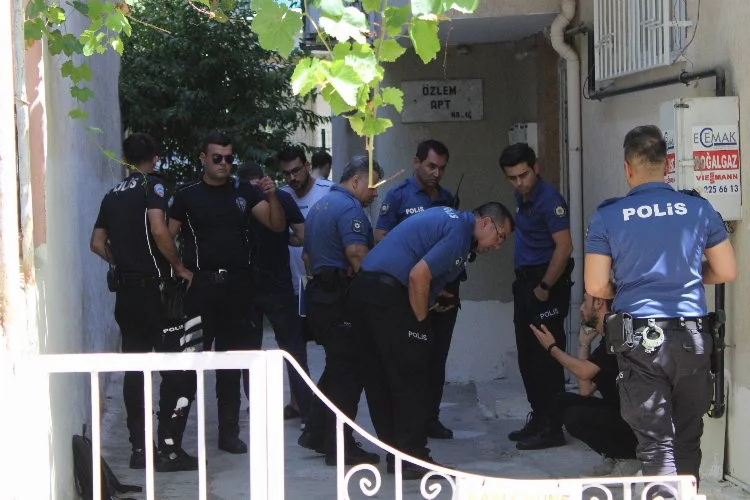 Aydın'da yüksek lisans öğrencisi evde asılı halde bulundu