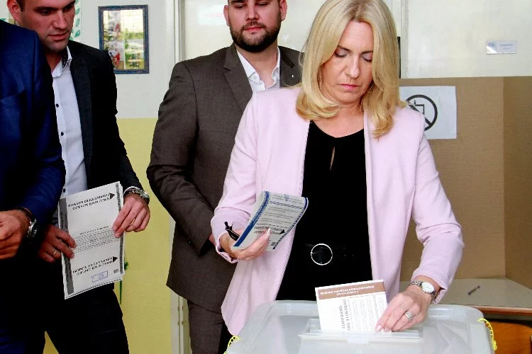 Bosna Hersek Merkez Seçim Komisyonu, tartışmalı oyları yeniden sayacak