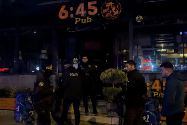 Bursa'da eğlence mekanına silahlı saldırı... İsmi kadar kurşun sıktılar