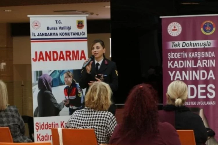 Bursa'da jandarmadan kadına yönelik şiddetle mücadele etkinliği