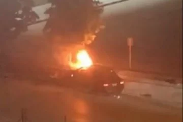 Bursa seyir halindeki otomobil alev alev yandı