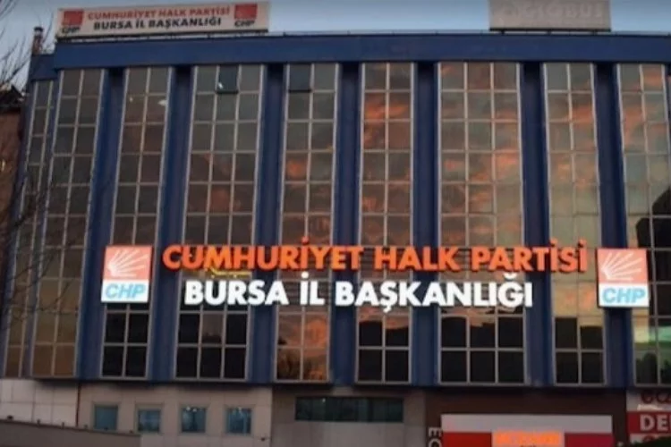 CHP Bursa'dan depremzede kadınlar için  dayanışma kampanyası