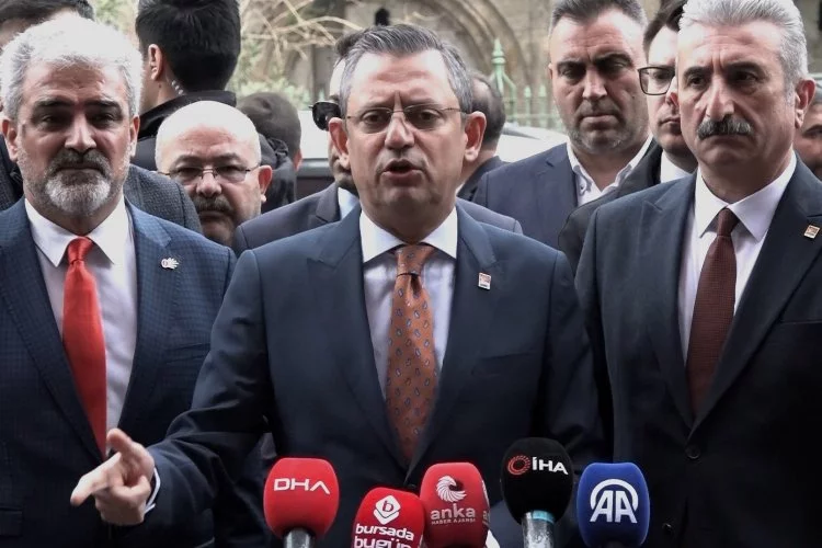 CHP Genel Başkanı Özgür Özel: "Bozbey, parti rozetini çıkaracak"