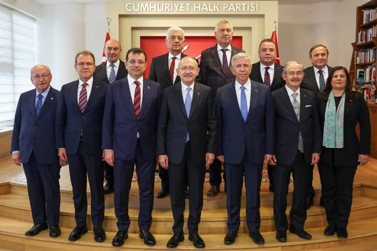 CHP'li büyükşehir belediye başkanları, Genel Başkan Kılıçdaroğlu ile görüştü