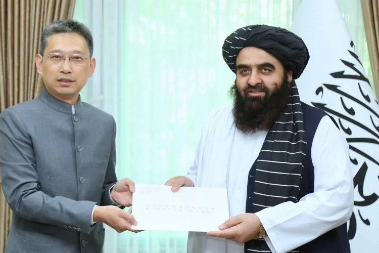 Çin, Taliban yönetimine büyükelçi atayan ilk ülke oldu