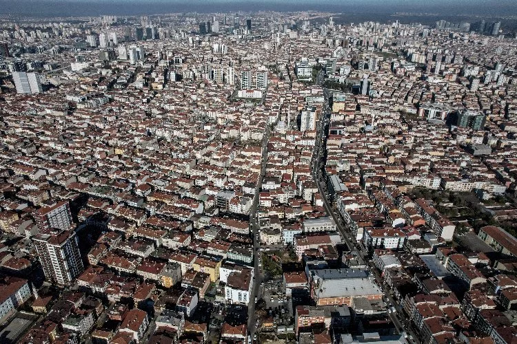 Deprem uzmanı İstanbul'daki riskli ilçeleri tek tek açıkladı