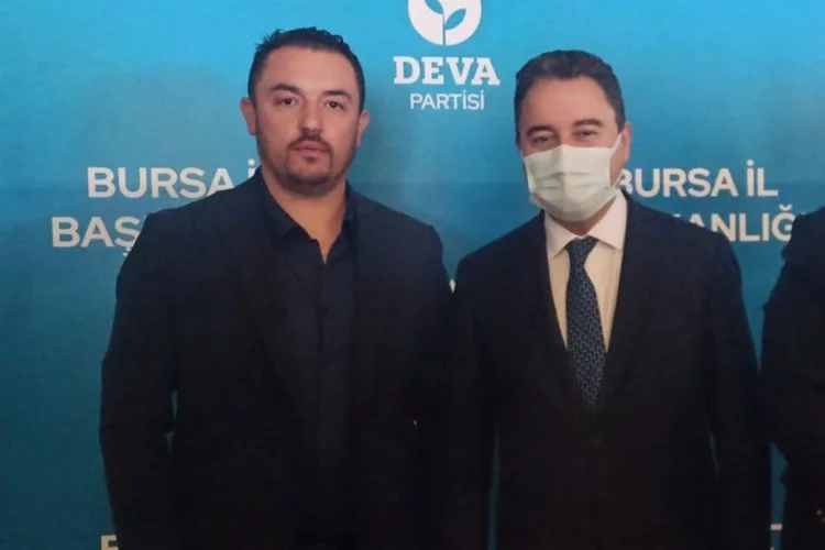 DEVA Partisi Bursa'da şok istifa