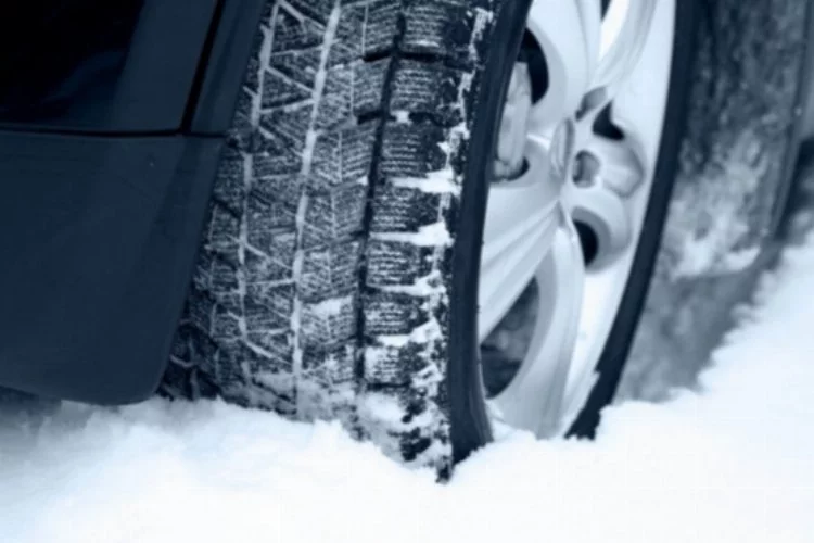 EGM’den sürücülere ‘kış lastiği’ uyarısı