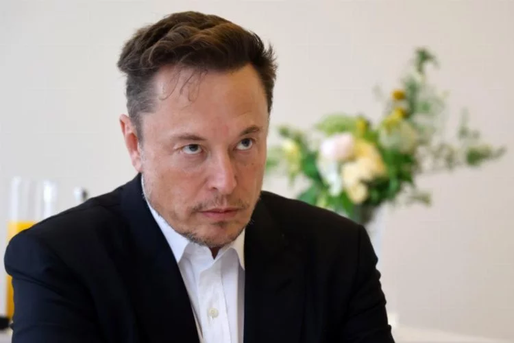 Elon Musk Ukrayna'nın saldırısını uyduları kapatarak engellemiş