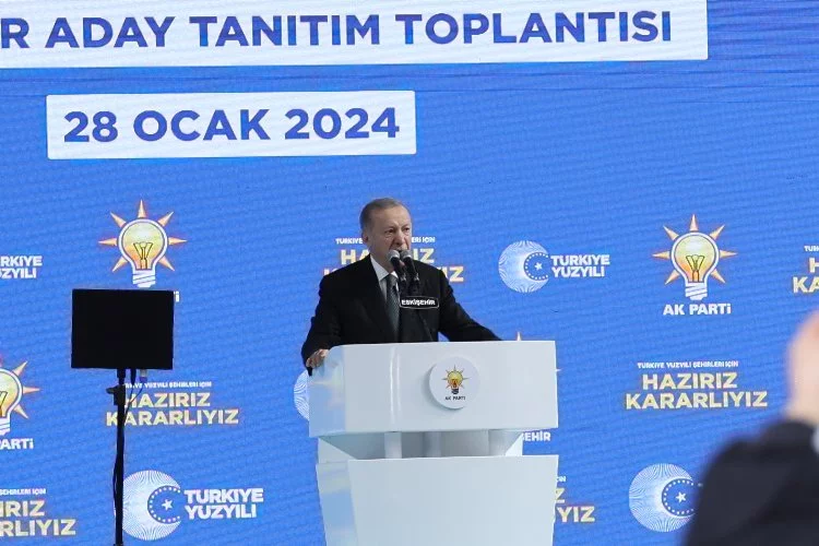Erdoğan: “Bu milletin ayağına prangalar vurulmadığında neler yapabileceğini herkese gösterdik”
