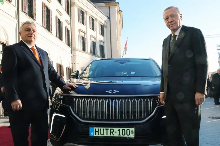 Erdoğan'ın Togg hediye ettiği Orban'dan güldüren paylaşım