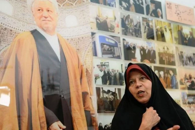 Eski İran Cumhurbaşkanı Rafsancani'nin kızı Faize Haşimi'ye hapis cezası