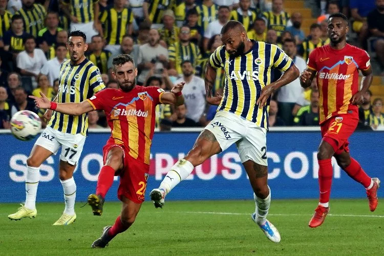 Fenerbahçe, Kayserispor deplasmanında