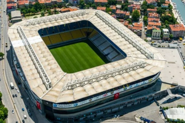 Fenerbahçe Şükrü Saraçoğlu Stadyumu'nun ismi Atatürk stadyumu oluyor!
