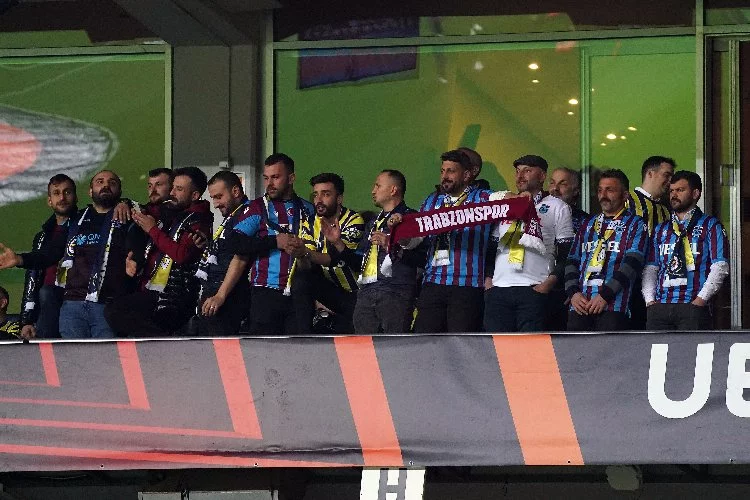 Fenerbahçeli Elif’i enkazdan kurtaran ekip Fenerbahçe - Sevilla maçını izledi