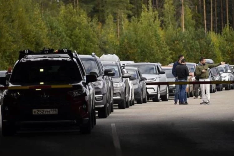 Finlandiya, sınırlarını Rus turistlere kapatıyor