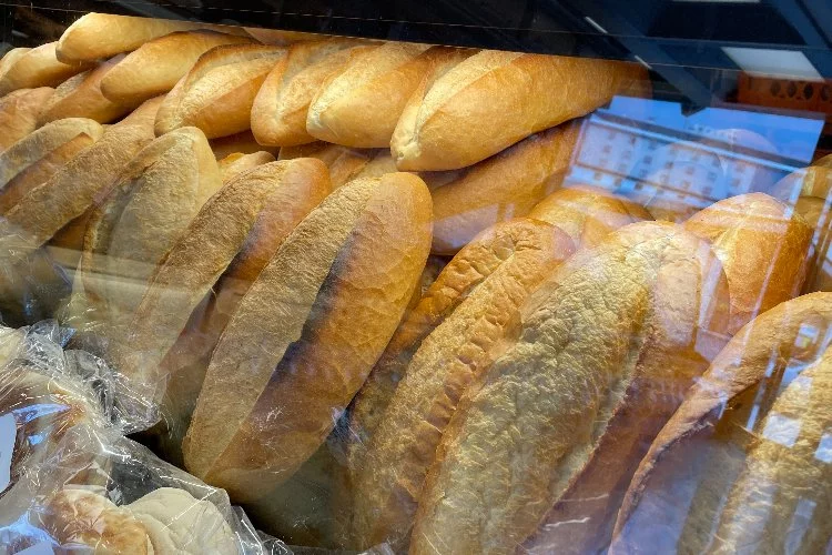 Fırıncıların rekabeti ekmek fiyatını düşürdü