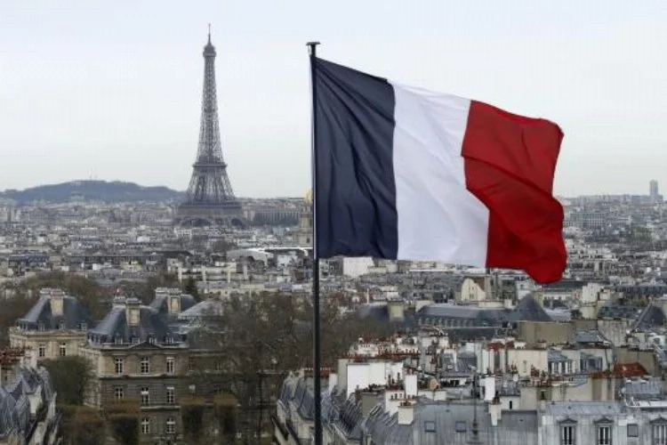 Fransa'da yoksulluk giderek artıyor