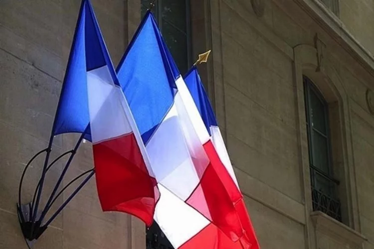 Fransa'nın Moskova Büyükelçiliği'ne şüpheli zarf gönderildi