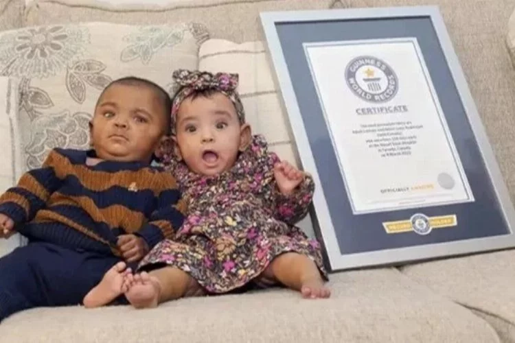 Dünyanın en erken doğan ikizleri Guinness Rekorlar Kitabı'nda