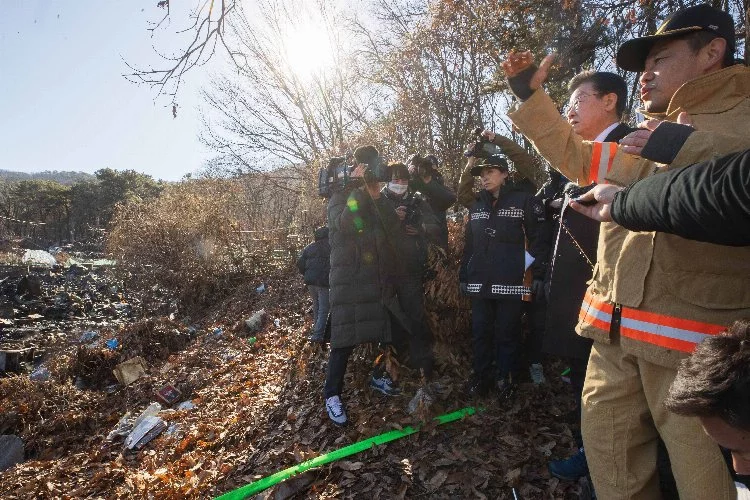 Güney Kore'de gecekondu mahallesinde yangın: 60 ev kül oldu
