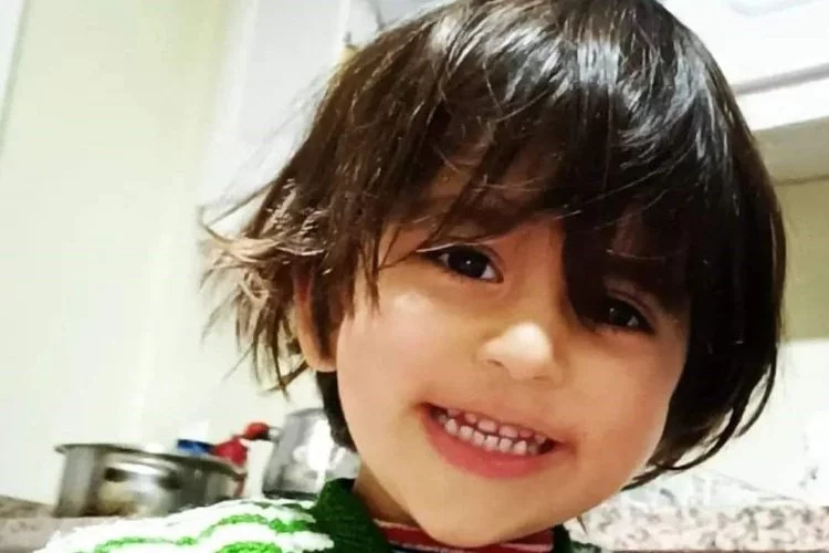 Hastanede fenalaşan 4 yaşındaki Hamza kalp krizi geçirerek hayatını kaybetti
