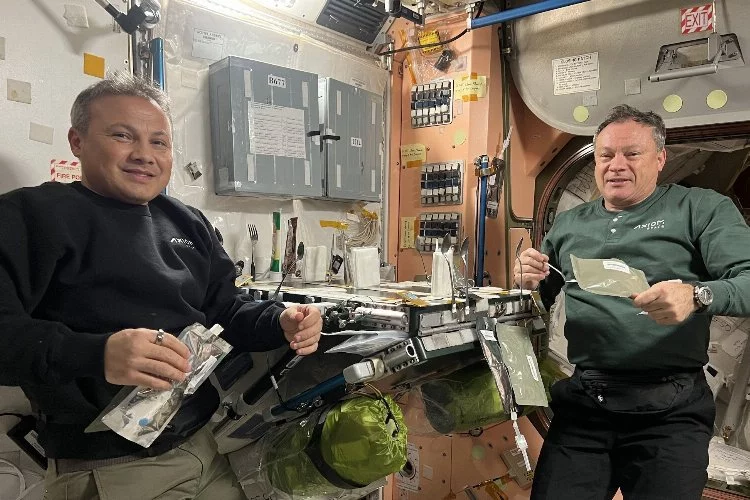 İlk Türk astronot Gezeravcı ISS’ten yeni bir fotoğraf paylaştı