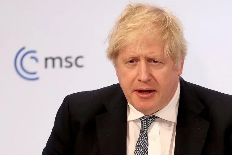 İngiltere Başbakanı Johnson: "Rusya 1945'ten bu yana Avrupa'daki en büyük savaşı planlıyor"