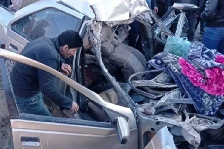 İran'a alışverişe giden Türk aile kaza geçirdi: 4 ölü, 1 yaralı
