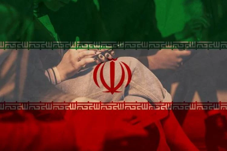 İran'da Instagram fenomenlerine tutuklama