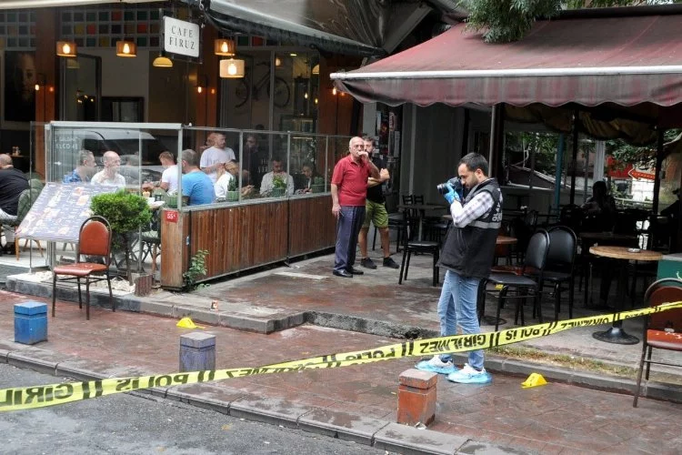 İstanbul Cihangir'de kafeye silahlı saldırı: 3 yaralı