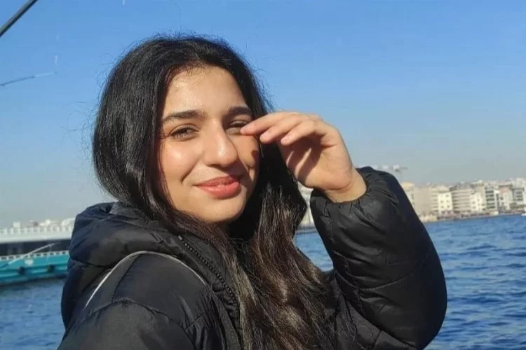 İstanbul'da 16 yaşındaki Esma'nın şüpheli ölümü: 'Hepinizi çok seviyorum'