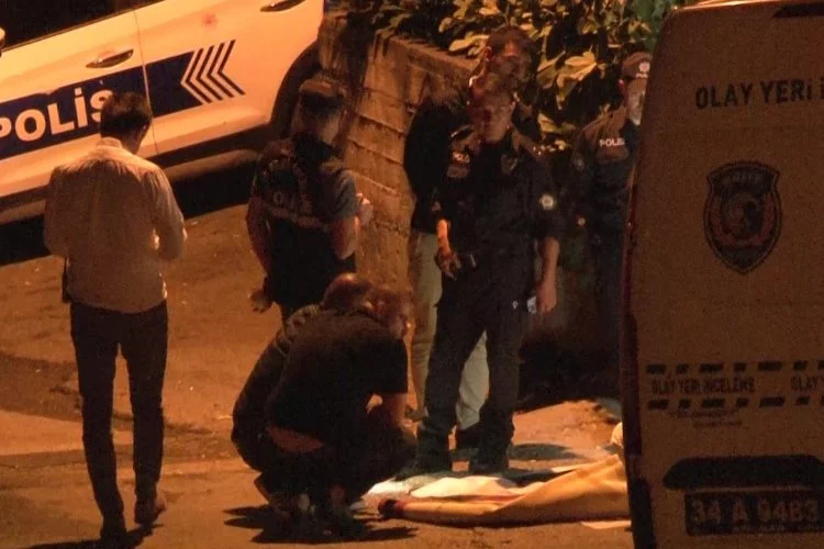 İstanbul'da halıya sarılı erkek cesedi bulundu