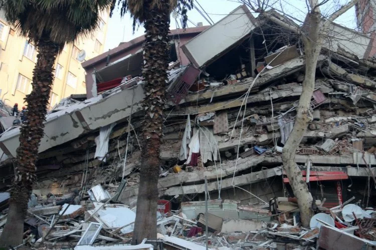 İzmir depreminde 'Kahramanmaraş'ta olursa, hakkımızı arayın' yazan Şeyma depremde hayatını kaybetti