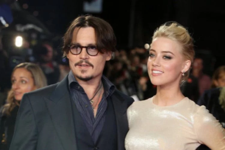 Johnny Depp: Amber Heard beni dövüyordu!