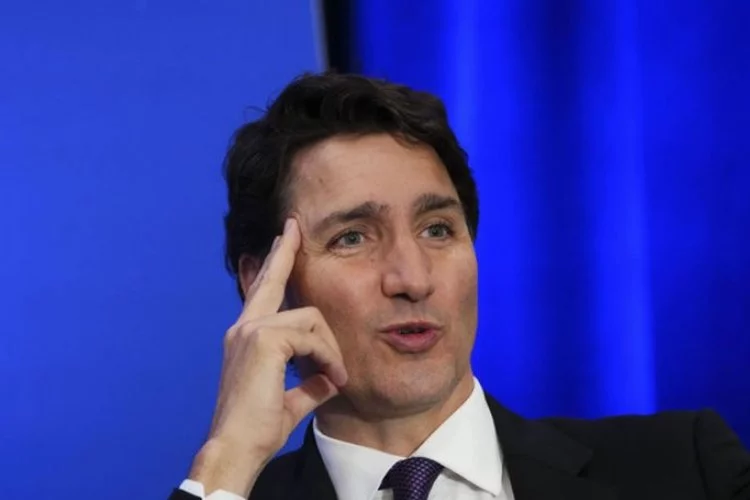 Uçağı arızalanan Kanada Başbakanı Trudeau Hindistan'da mahsur kaldı