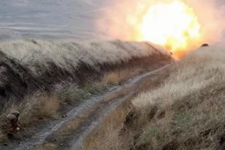 Karabağ’da Ermeni grupların döşediği mayın patladı