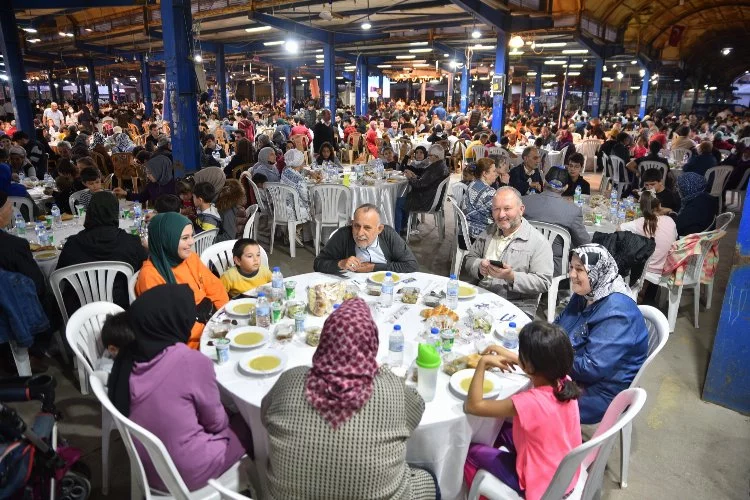 Karacabey’de iftar bereketi