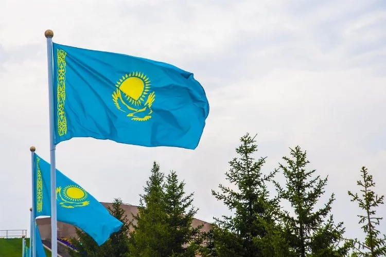 Kazakistan, Ukrayna'nın doğusundaki referandumu tanımayacak