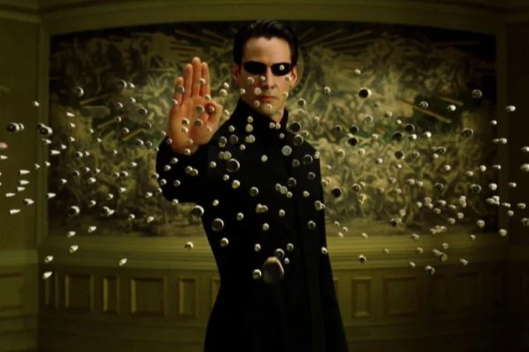 Keanu Reeves'ten Matrix itirafı: Kırmızı hapı aldım