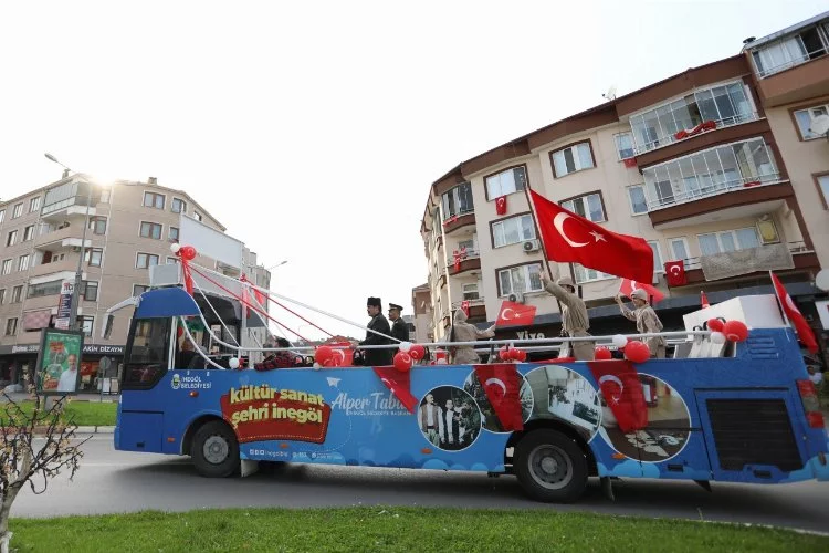 Kültür Sanat Otobüsü, İnegöl'de Cumhuriyet turuna çıktı